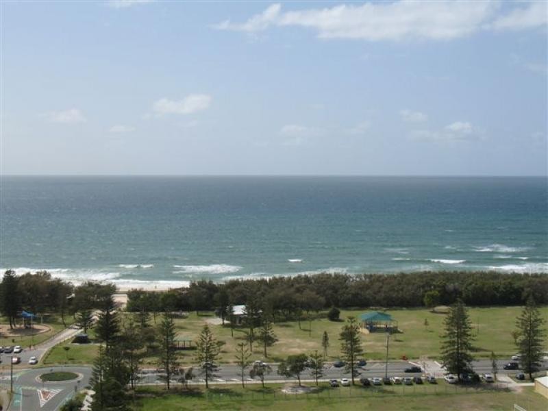 19 Surf Parade, Broadbeach QLD 4218