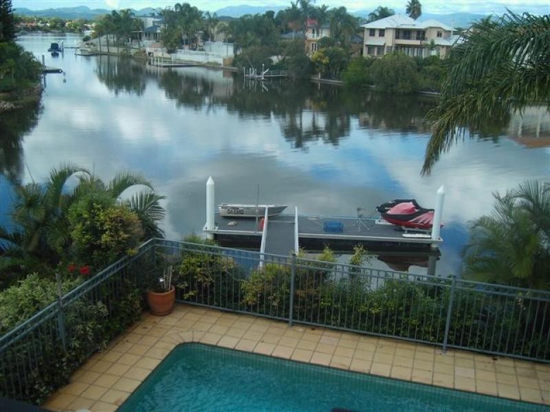 34 Panitz Street, Sorrento QLD 4217