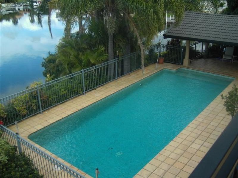 34 Panitz Street, Sorrento QLD 4217