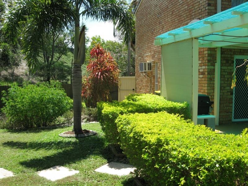 6/130 Pappas Way, Carrara QLD 4211