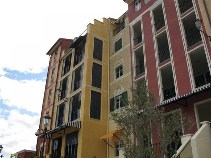 2/1 The Boulevard, Emeral Lakes, Carrara QLD 4211