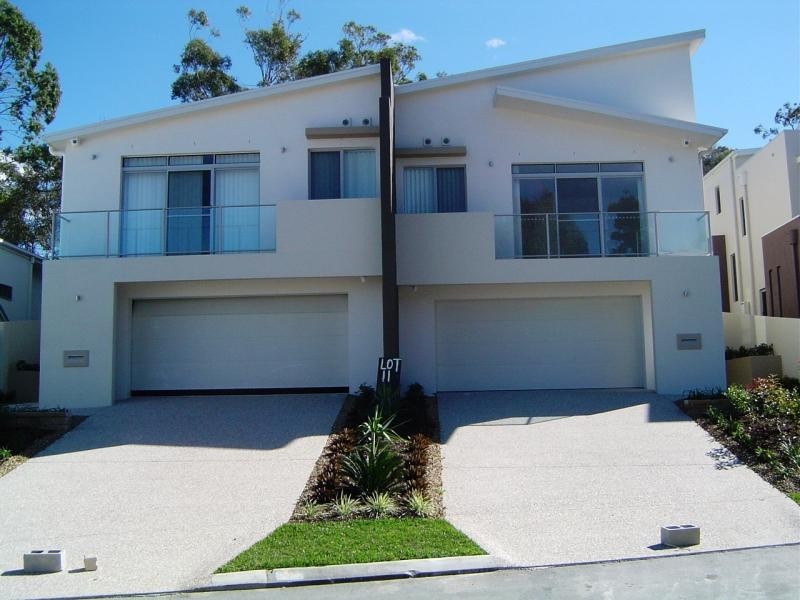 5011 Riverwood Grove, Benowa QLD 4217