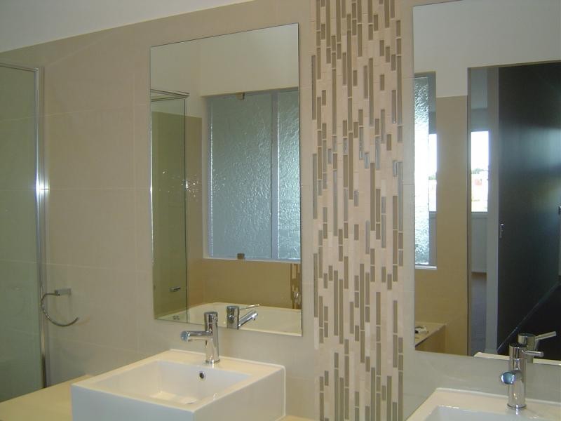 2/5022 Riverwood Grove, Benowa QLD 4217