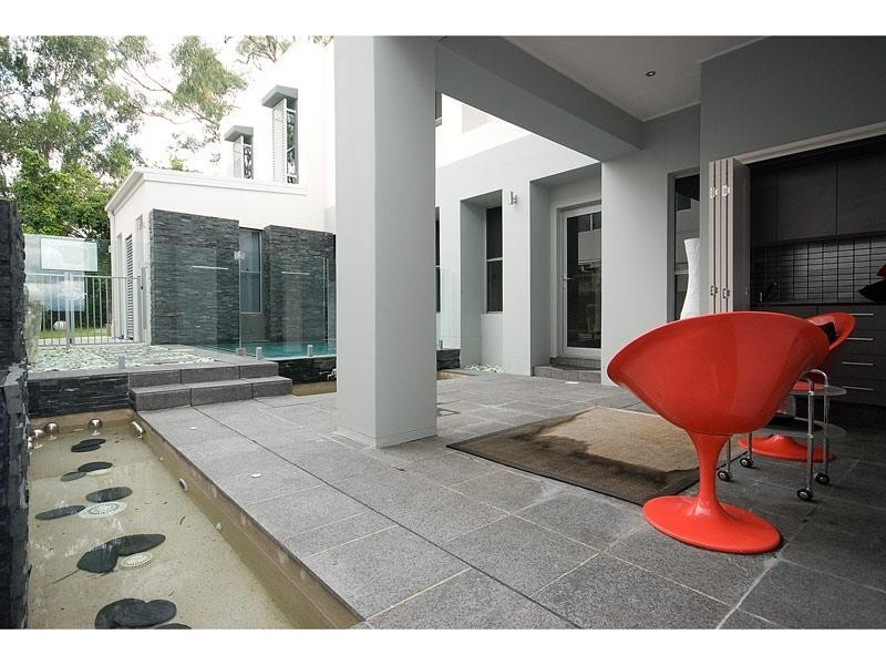 1003 Lakeview Terrace, Benowa QLD 4217