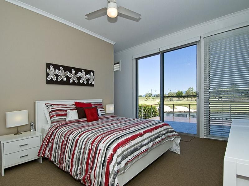 2013 The Boulevarde, Benowa QLD 4217