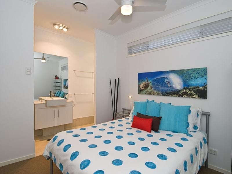 2013 The Boulevarde, Benowa QLD 4217