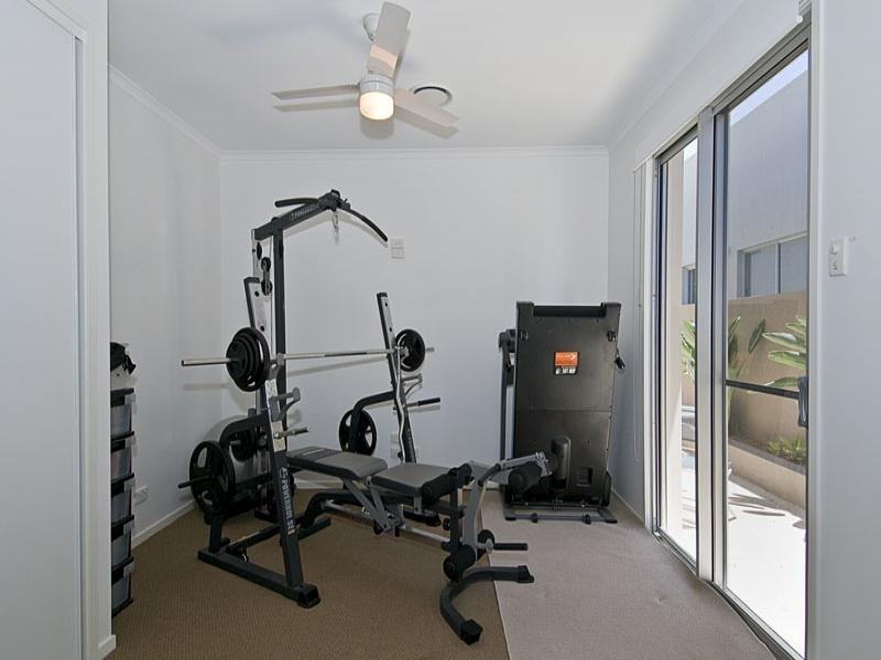 2013 The Boulevarde, Benowa QLD 4217