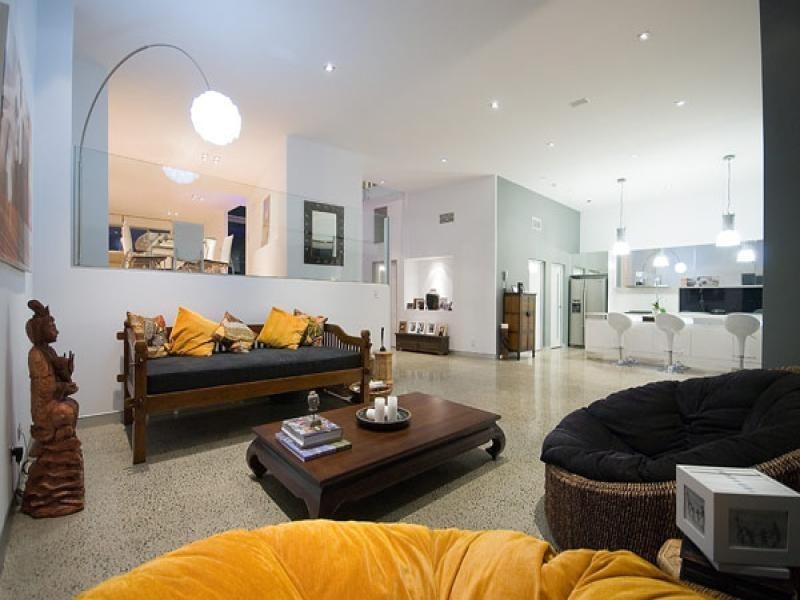 5008 Riverwood Grove, Benowa QLD 4217