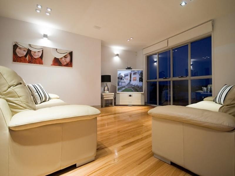 5008 Riverwood Grove, Benowa QLD 4217