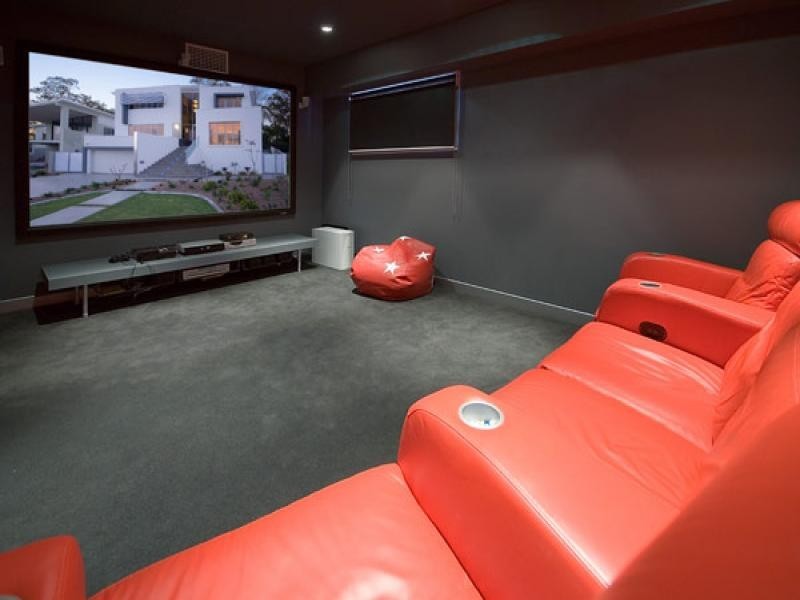 5008 Riverwood Grove, Benowa QLD 4217