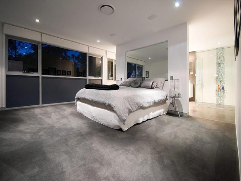 5008 Riverwood Grove, Benowa QLD 4217