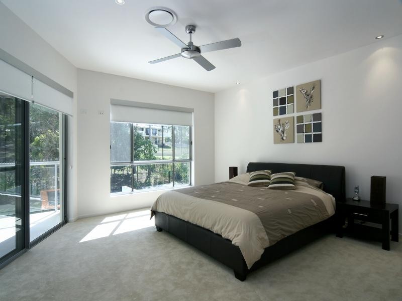 5012A Riverwood Grove, Benowa QLD 4217