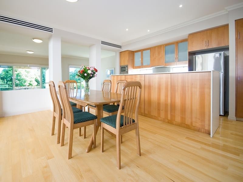 6101 Badon Village, Benowa QLD 4217