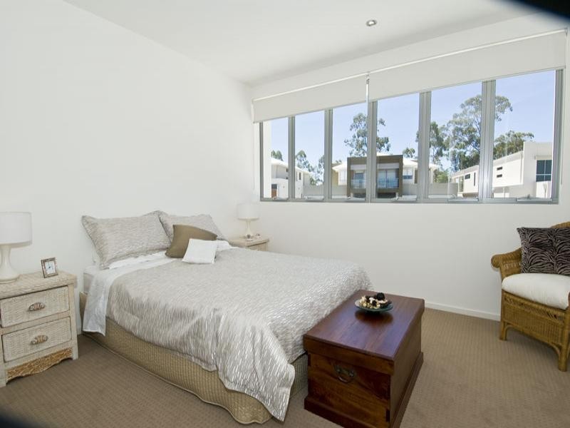 7004A Circa, Benowa QLD 4217