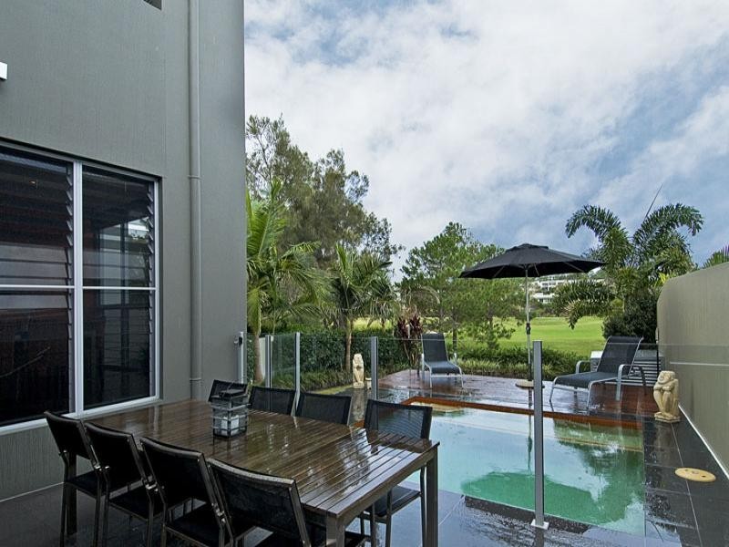 3006/2 Northview Tce, Benowa QLD 4217