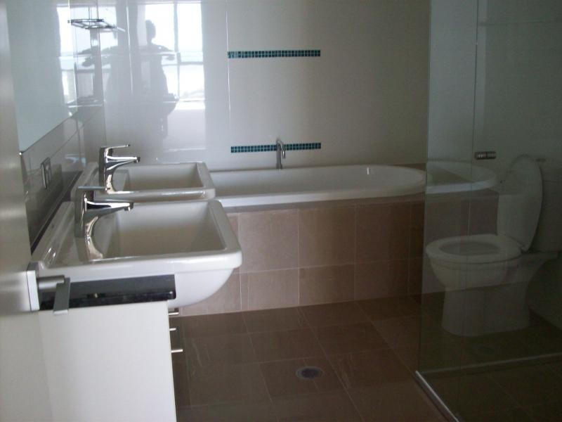 2003/22 Surf Parade, Broadbeach QLD 4218