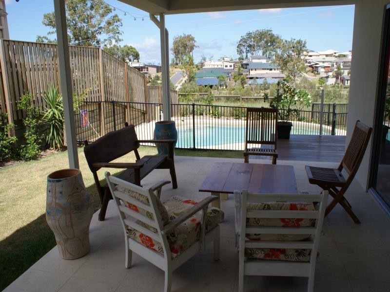 11 Skyburnett Street, Reedy Creek QLD 4227