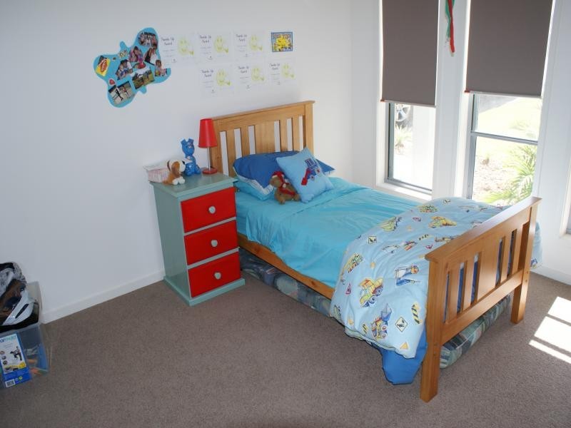 11 Skyburnett Street, Reedy Creek QLD 4227