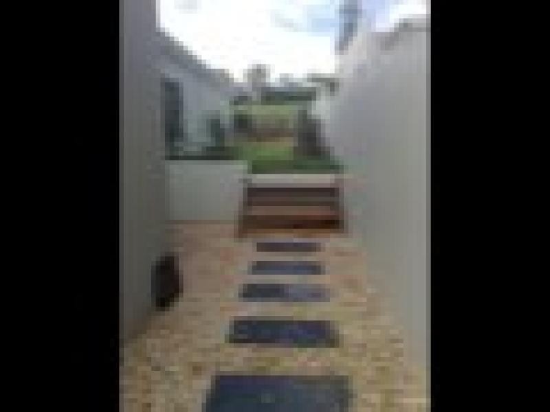 6006 Vista Drive, Benowa QLD 4217