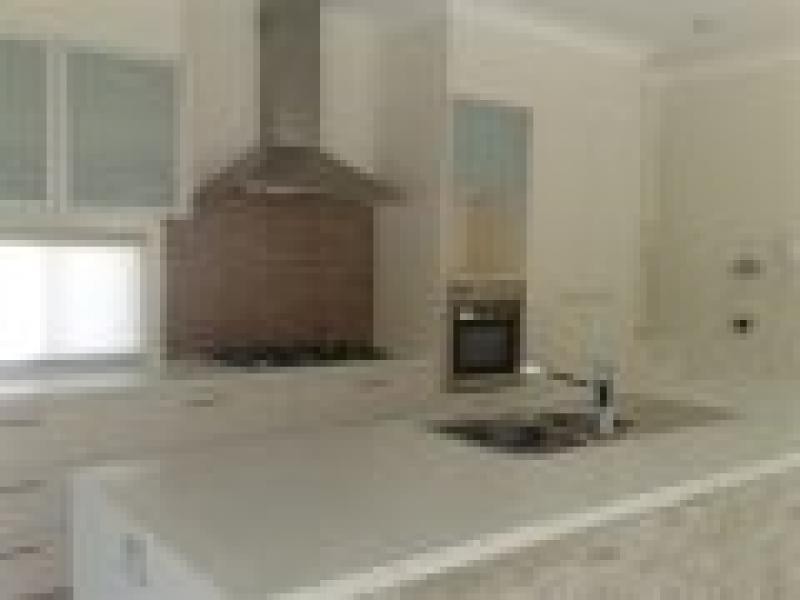 6006 Vista Drive, Benowa QLD 4217