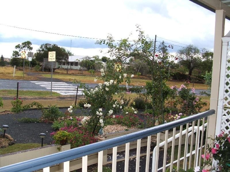 1530 Crows Nest Road, Haden QLD 4353