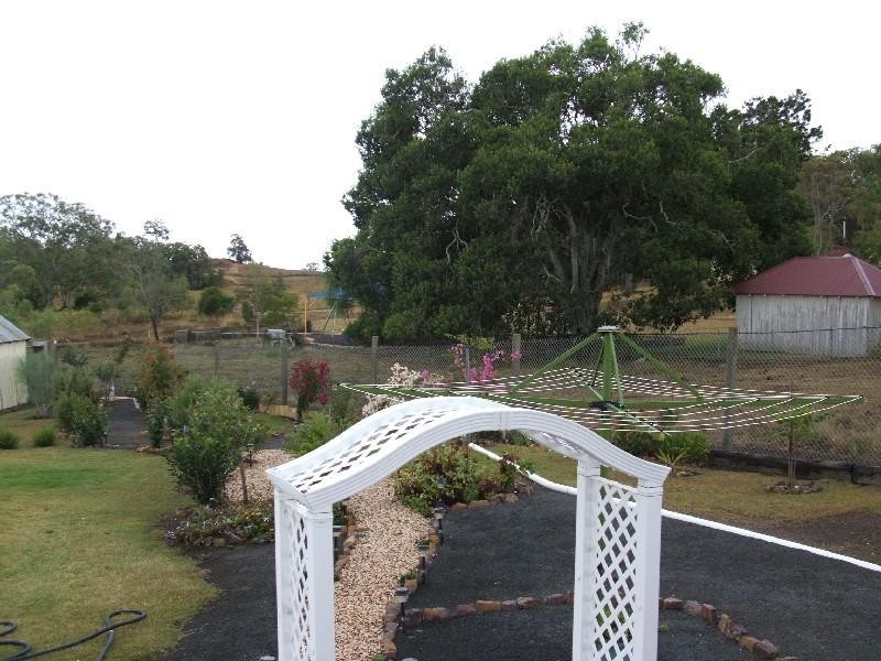 1530 Crows Nest Road, Haden QLD 4353