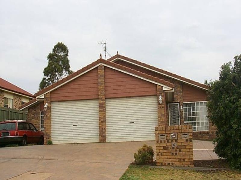 1/6 Beer Court, Kearneys Spring QLD 4350