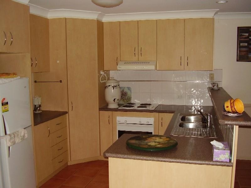 33 Fry Street, Middle Ridge QLD 4350