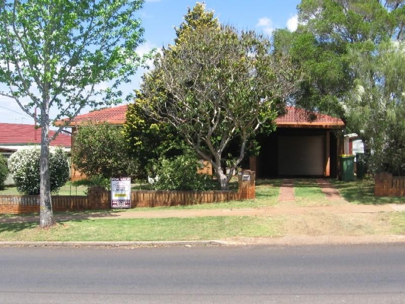 234a Alderley Street, Centenary Heights QLD 4350