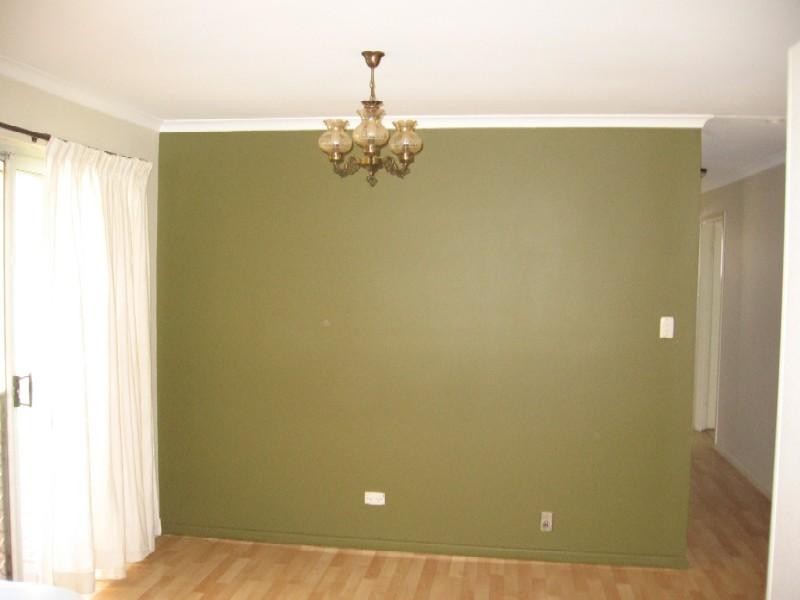 606 Greenwattle Street, Newtown QLD 4350