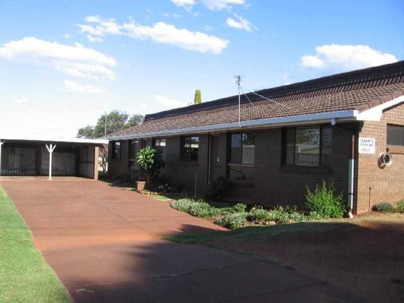 208 Tor, Wilsonton QLD 4350