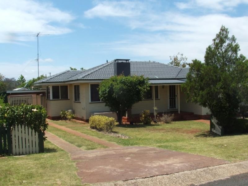 28 Boyd Street, Wilsonton QLD 4350