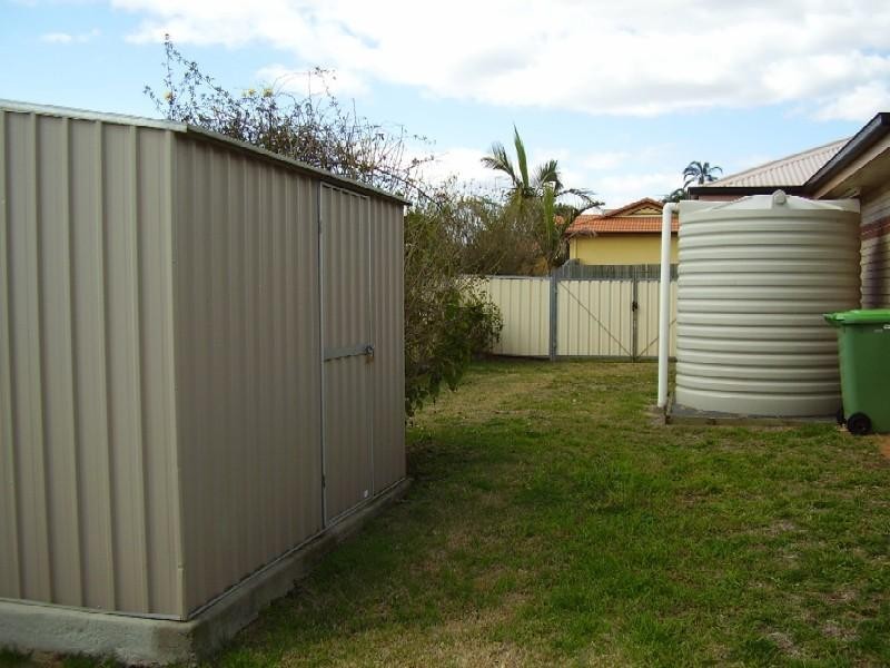 33 Fry Street, Middle Ridge QLD 4350