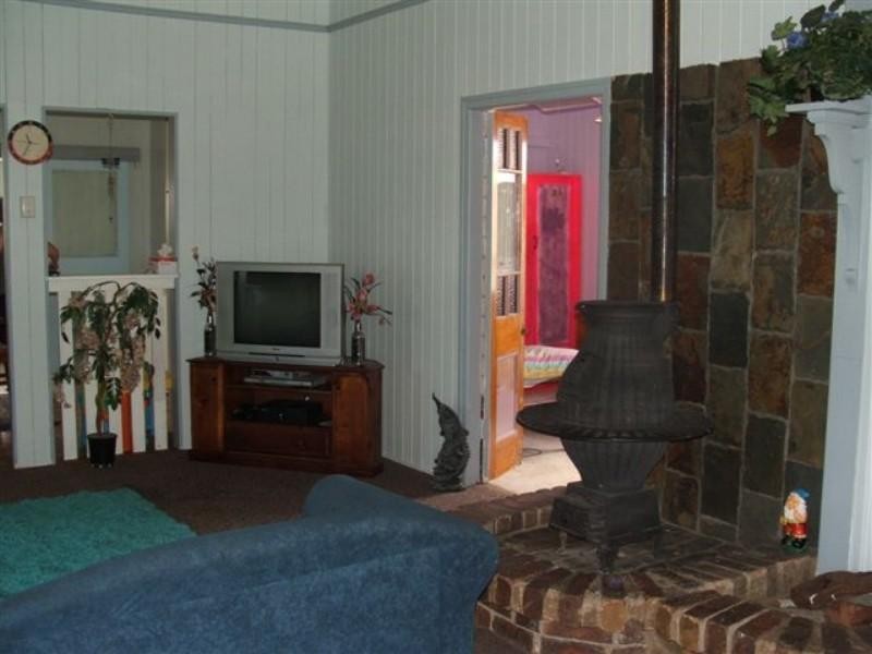 1532 Crows Nest Road, Haden QLD 4353