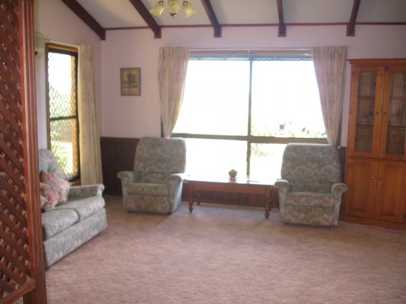 7 Trafalgar Street, Middle Ridge QLD 4350