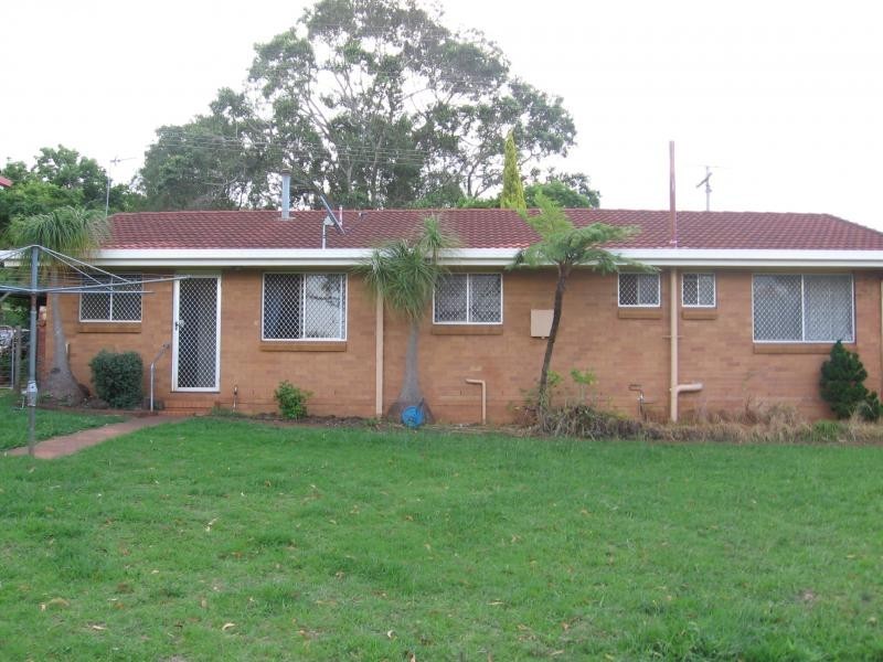 28 Hoey Street, Harristown QLD 4350