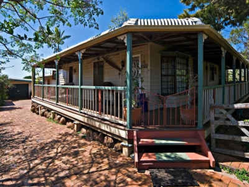 191 Spring Street, Middle Ridge QLD 4350