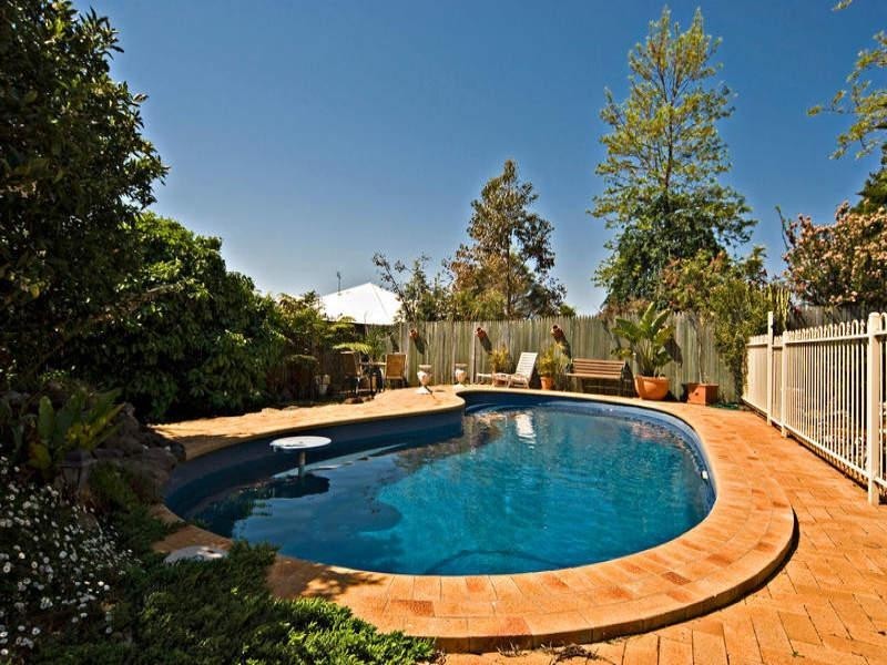 191 Spring Street, Middle Ridge QLD 4350
