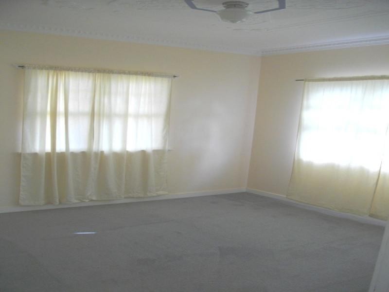 24 Ascot Street, Newtown QLD 4350