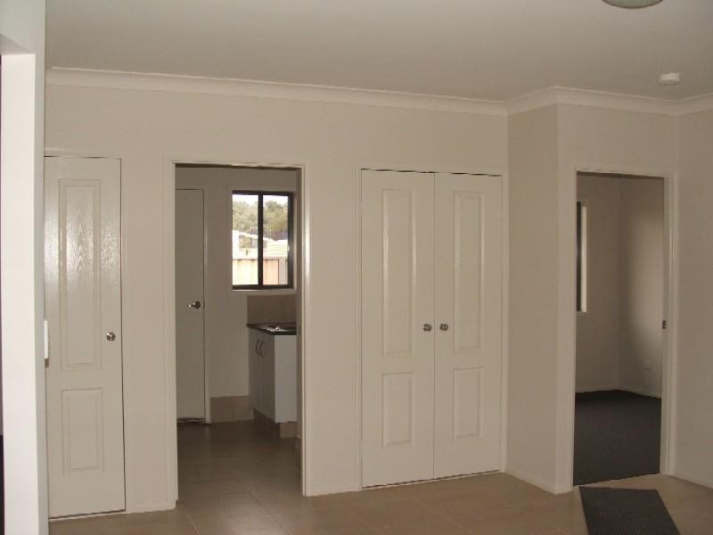 21 Berghofer Drive, Oakey QLD 4401