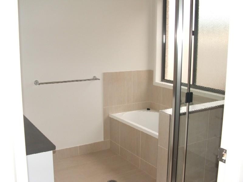 21 Berghofer Drive, Oakey QLD 4401