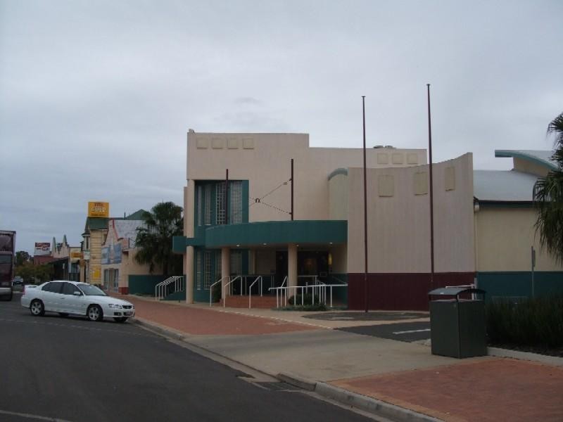 21 Berghofer Drive, Oakey QLD 4401