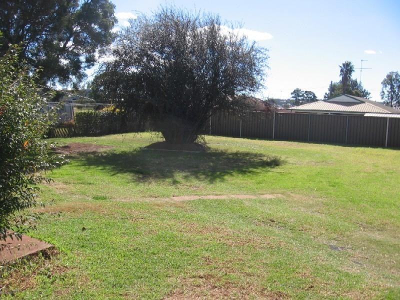 293 Taylor Street, Glenvale QLD 4350