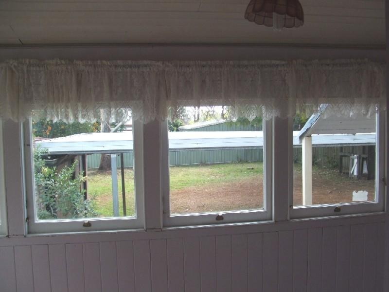 21 Albert Street, Newtown QLD 4350