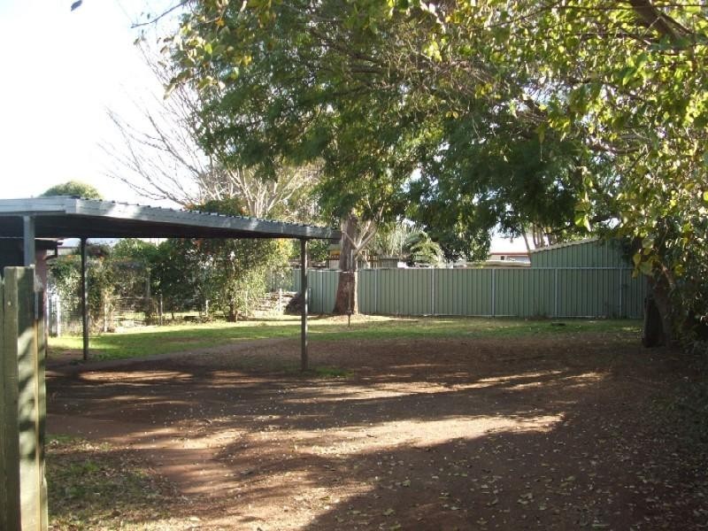 21 Albert Street, Newtown QLD 4350