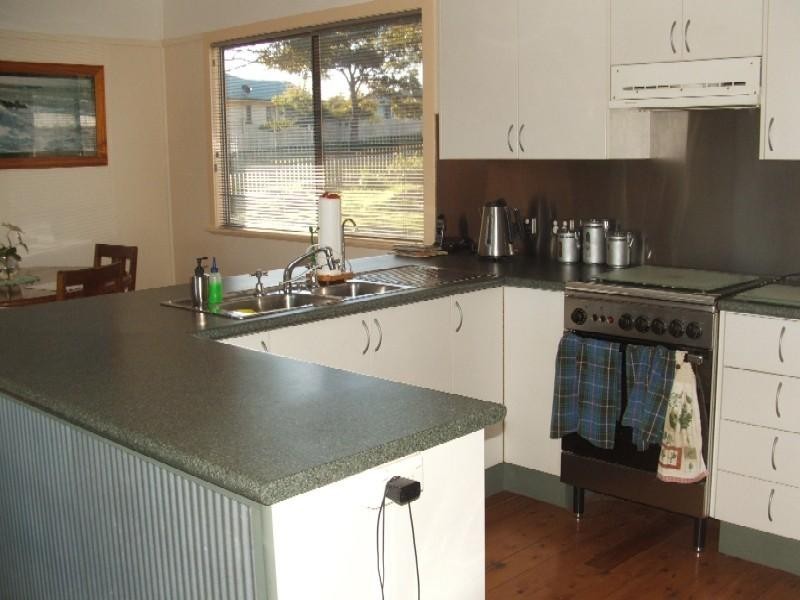 36 Dwyer Street, Harlaxton QLD 4350