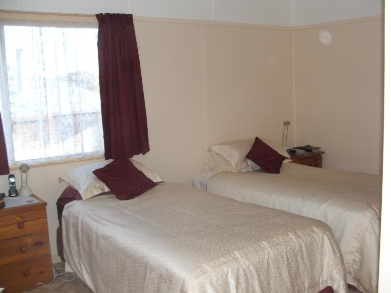 36 Dwyer Street, Harlaxton QLD 4350