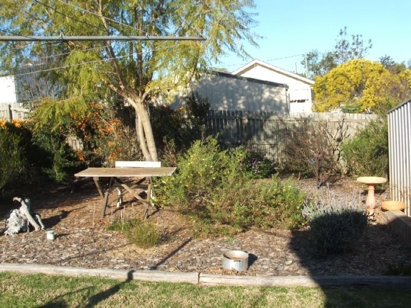 36 Dwyer Street, Harlaxton QLD 4350