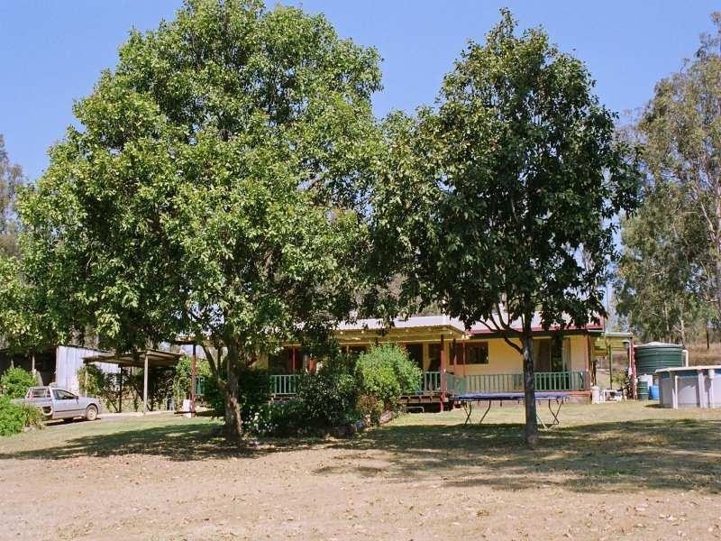 80 Penderests Road, Murphys Creek QLD 4352