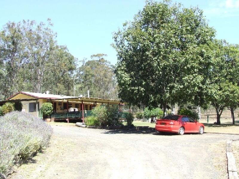 80 Penderests Road, Murphys Creek QLD 4352